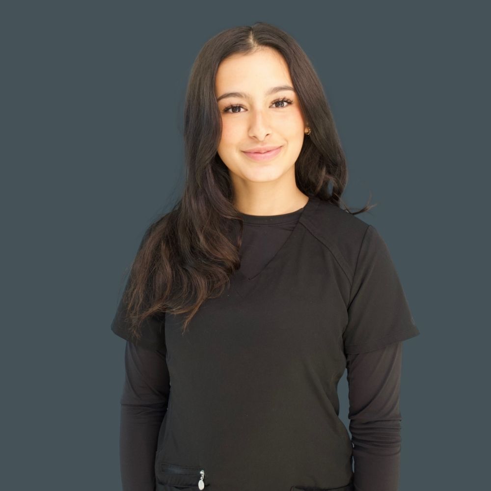 Portrait of Mariah, advanced esthetician at ZClinic